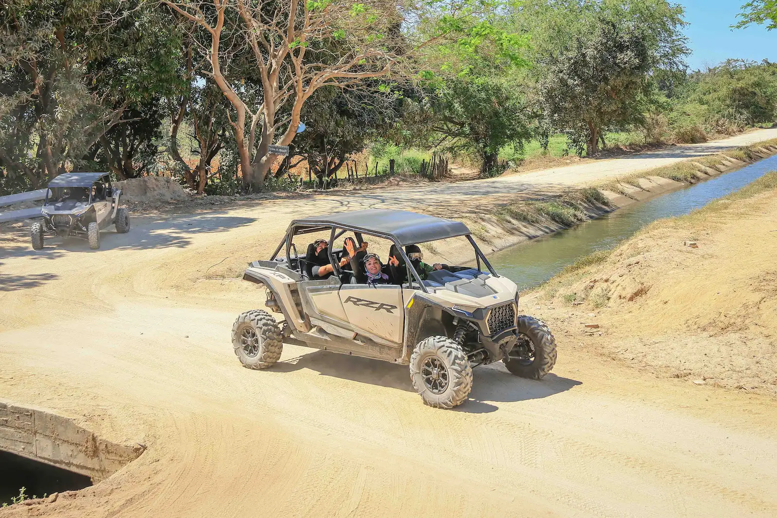 Images of RZR's for Capomo Rout